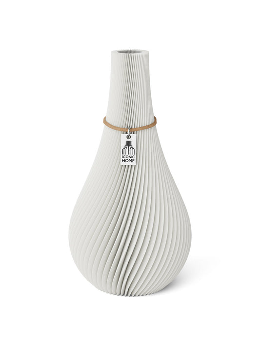 Phoniirc Twist Vase